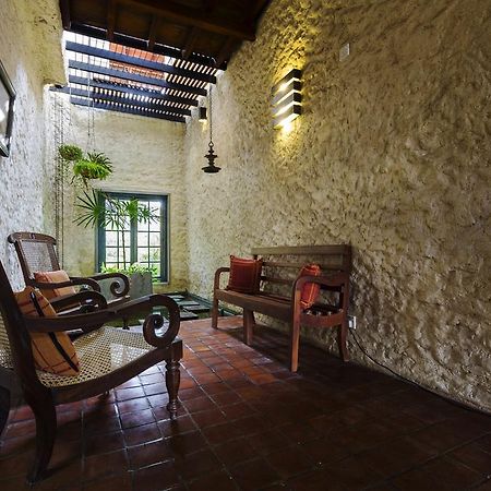 Bangalawa Bed & Breakfast Nawala ภายนอก รูปภาพ