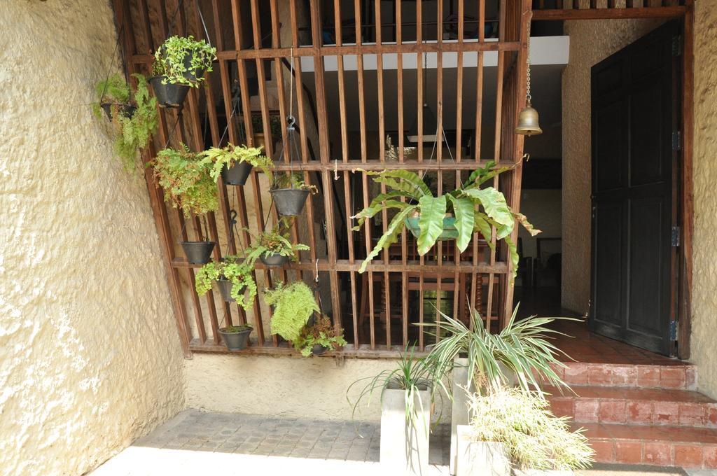 Bangalawa Bed & Breakfast Nawala ภายนอก รูปภาพ