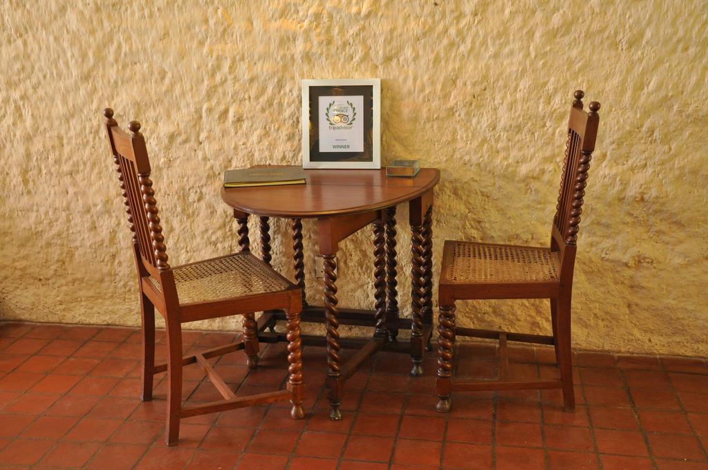 Bangalawa Bed & Breakfast Nawala ภายนอก รูปภาพ