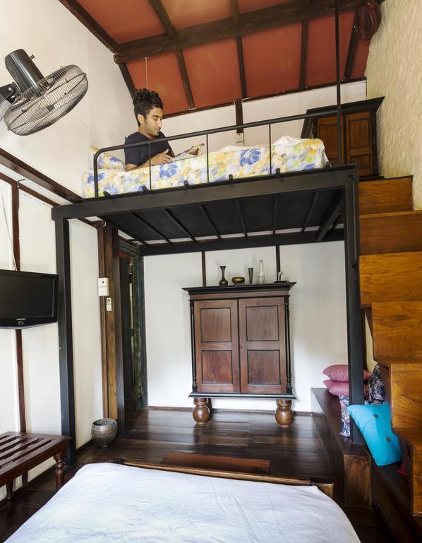 Bangalawa Bed & Breakfast Nawala ภายนอก รูปภาพ